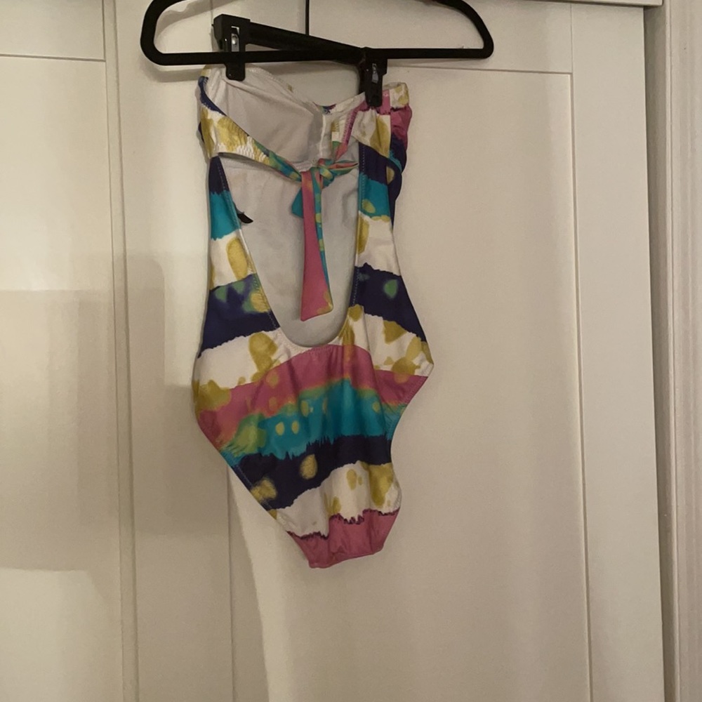 Bathing suit - Picture 2 of 2